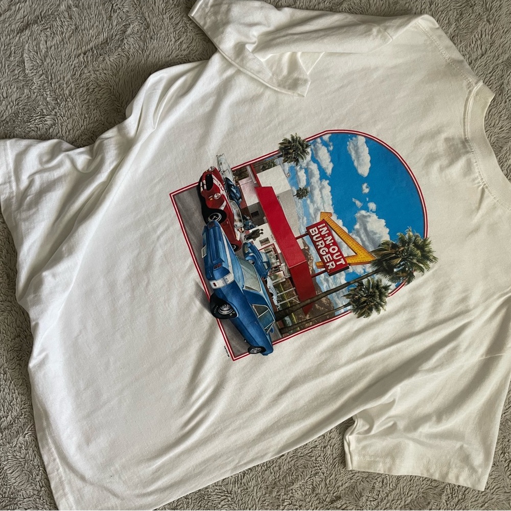Las Vegas In N Out muscle car tee